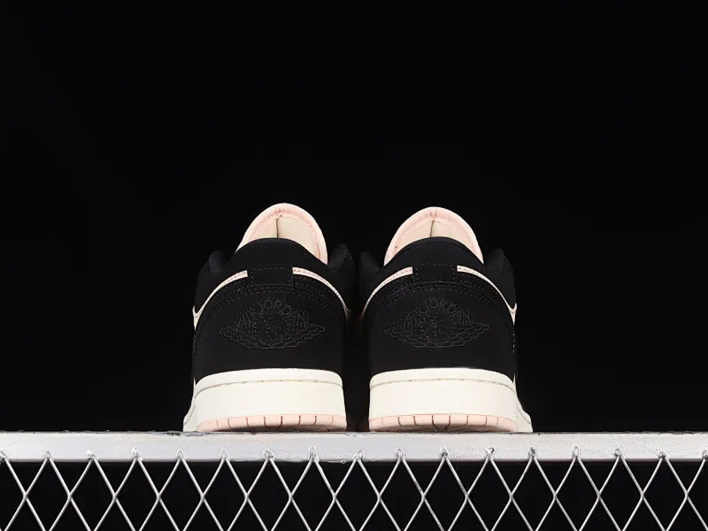 All categories Air Jordan Jordan series basketball shoes Air Jordan 1 Low G version pure original Air Jordan 1 Low AJ1 Joe 1 black powder low-top basketball shoes DC0774-003